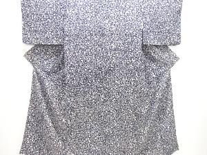 地紙に花模様小紋着物